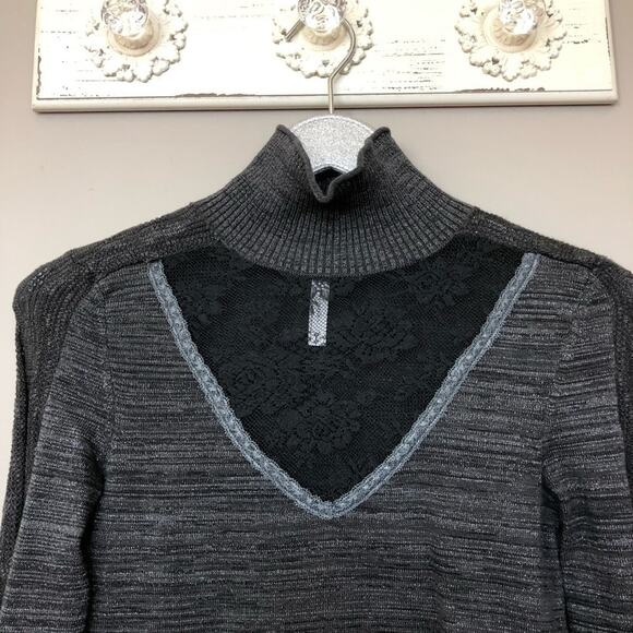 Free People Gray & Black Long Sleeve Lace Mock Neck Top - Picture 2 of 6